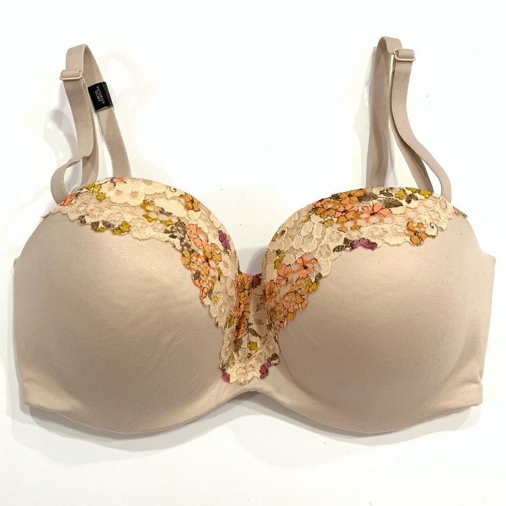 Victoria’s Secret Body Lined strapless soft bra